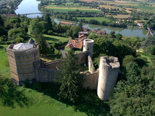 CHÂTEAU-FORT/MUSÉE TRÉVOUX