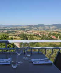 LA TABLE DU DONJON